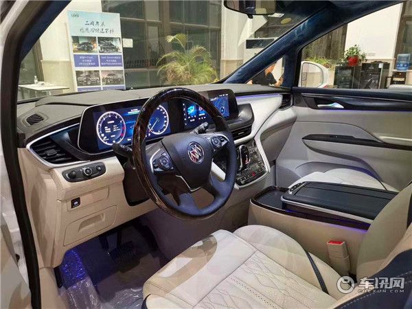 2020款别克GL8定制雅典娜版商务车 性价比秒杀埃尔法