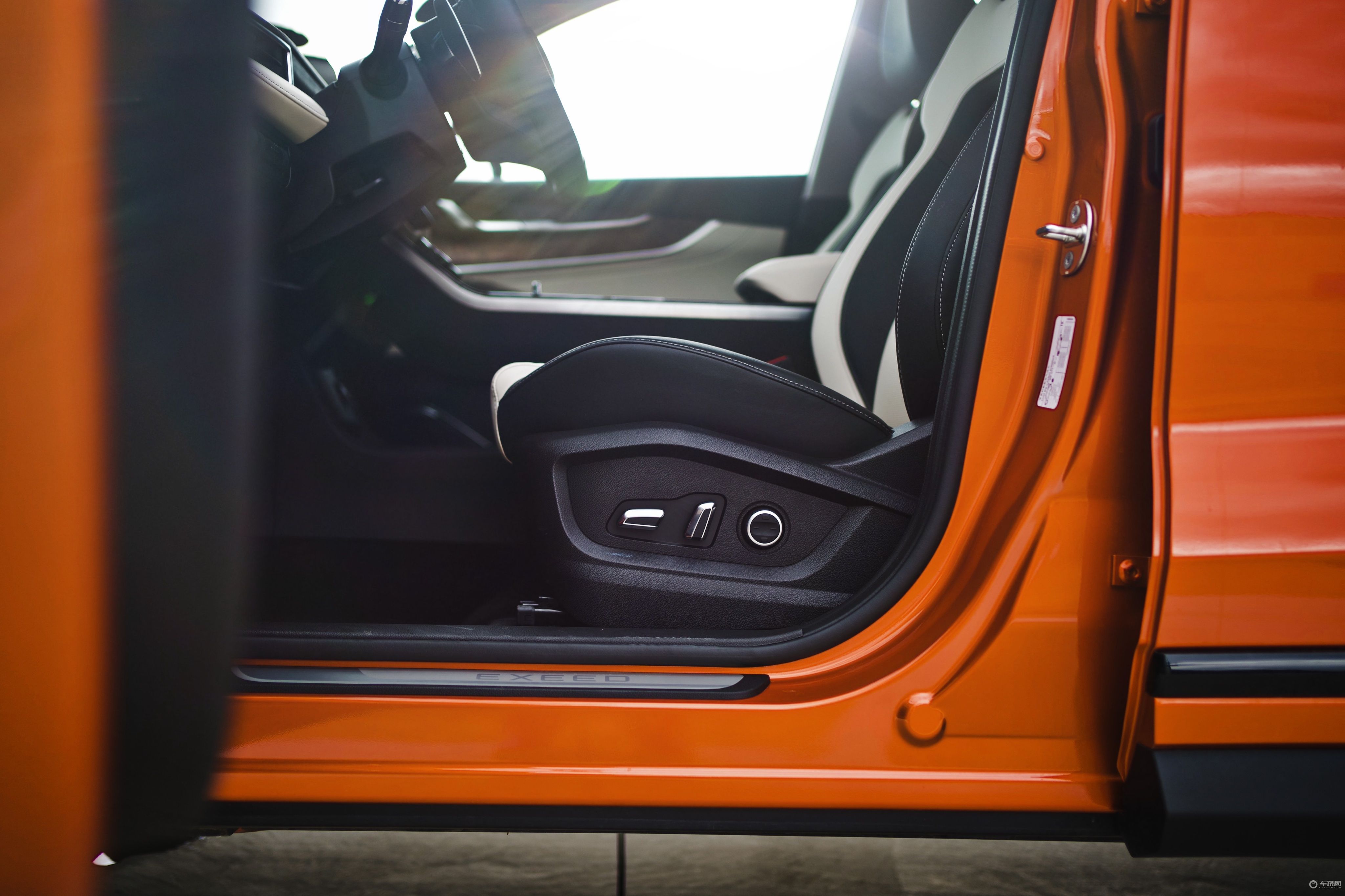 入门即是超大杯，星途LX