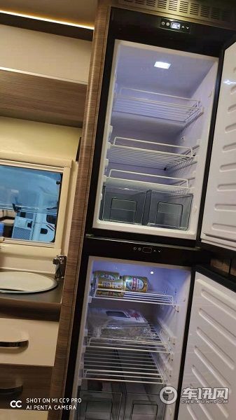 金冠房车全新车型——格林卡诺329E款房车，新车在店