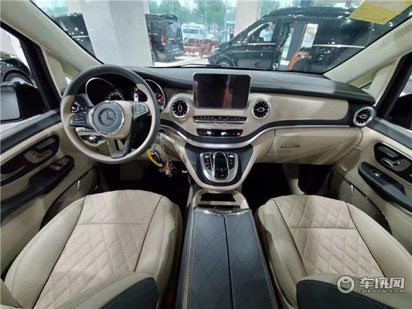 2020新款奔驰V260L平顶 改装VS900迈巴赫定制款