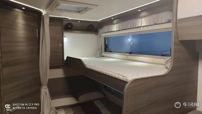 金冠房车全新车型——格林卡诺329E款房车，新车在店