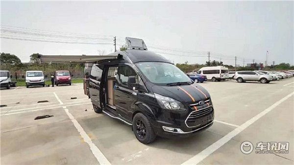 新款B型房车 瑞弗启界R500 福特新全顺底盘国六