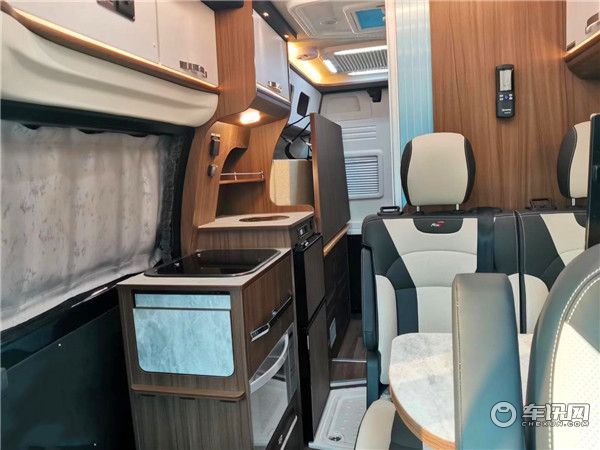 2020新款瑞弗启界R500房车 B型房车中的首要选择