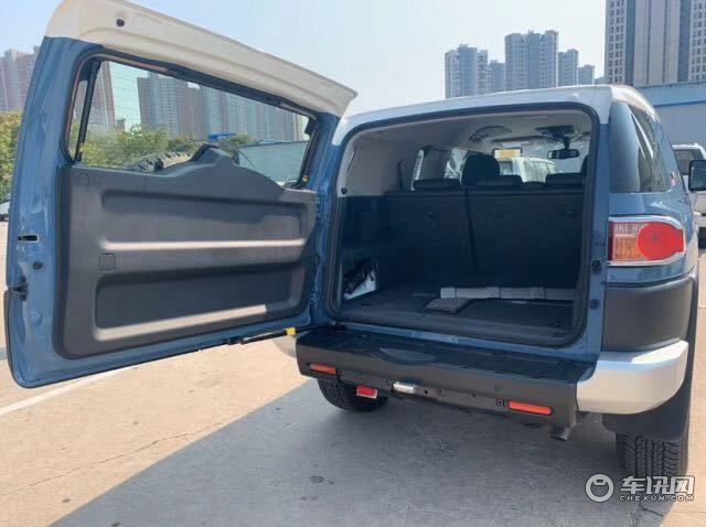 20款中东版FJ酷路泽强大性能优惠价