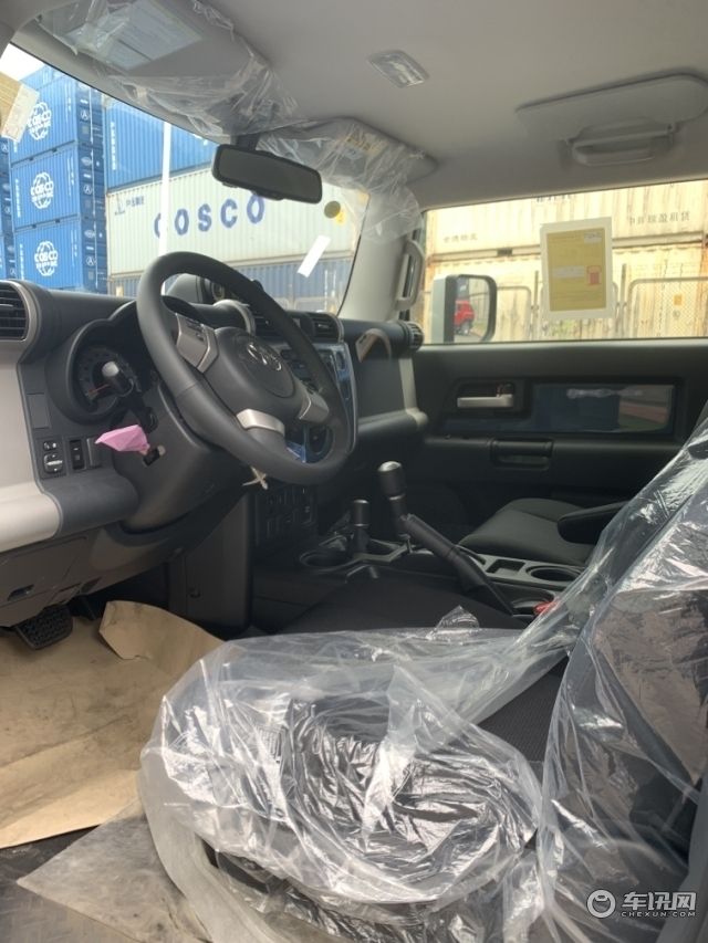 20款中东版FJ酷路泽强大性能优惠价