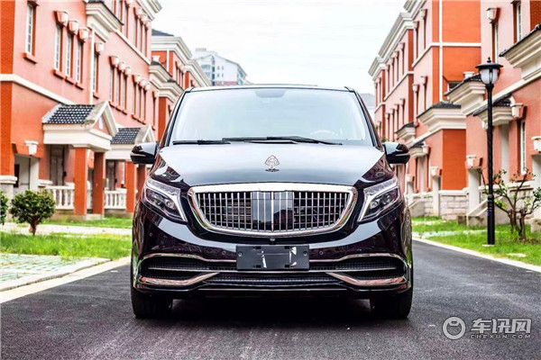 新款奔驰威霆改装迈巴赫版 Burberry巴宝莉联名款现车发售