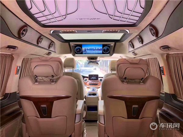 20款奔驰V260L改装迈巴赫VS900 高顶 内饰奢华