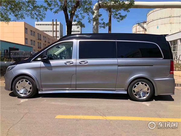20款奔驰V260L改装迈巴赫VS900 高顶 内饰奢华