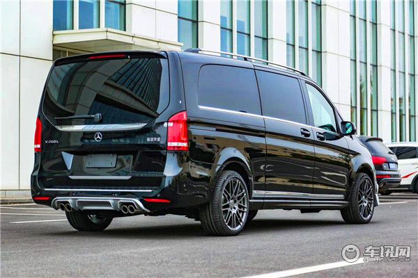 奔驰V260L改装商务车 AMG与蒂芙尼的奢华结合
