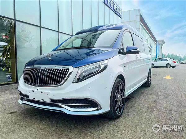 2020款奔驰威霆定制高顶双拼七座商务 典雅外观奢华内饰