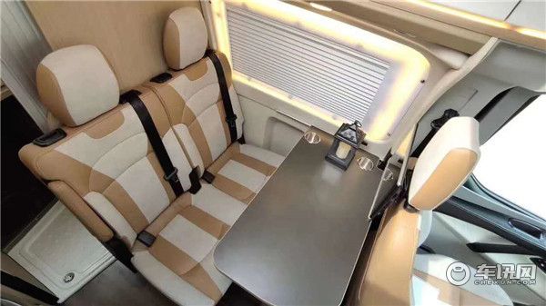 瑞弗R500福特新全顺 B型房车爆款来袭