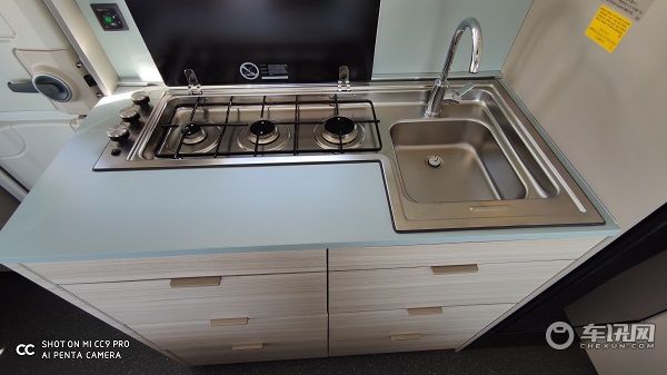 欧洲原装进口拖挂房车,阿迪雅552PK