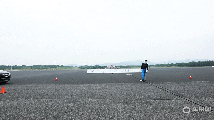 别克科技体验营——三大黑科技让驾驶更安心 