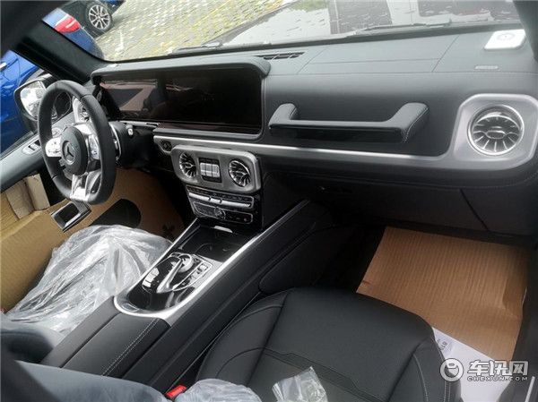 20款奔驰G63报价 黑色G63及白色现车多少钱
