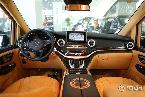 2020款奔驰V260L定制豪华七座商务车 星驰汽车铂驰出品