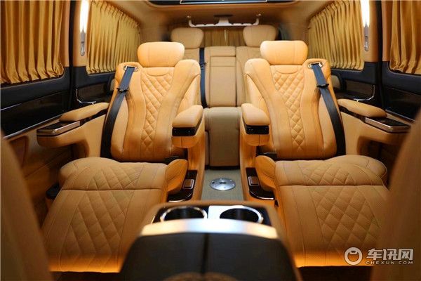 2020款奔驰V260L定制豪华七座商务车 星驰汽车铂驰出品