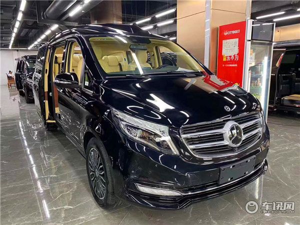 2020款奔驰V260L改装高顶商务车 宾法版诠释何为商务车