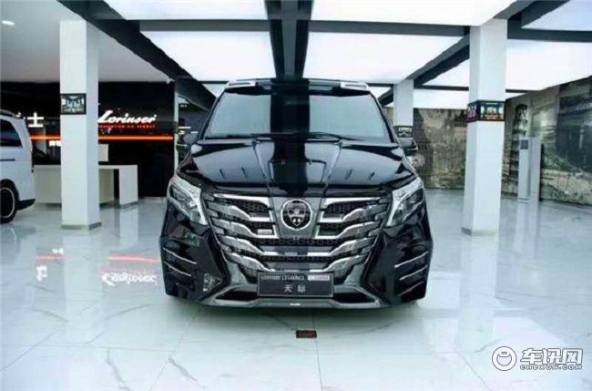 2020新款奔驰V260L高顶商务车 罗伦士天际七座版
