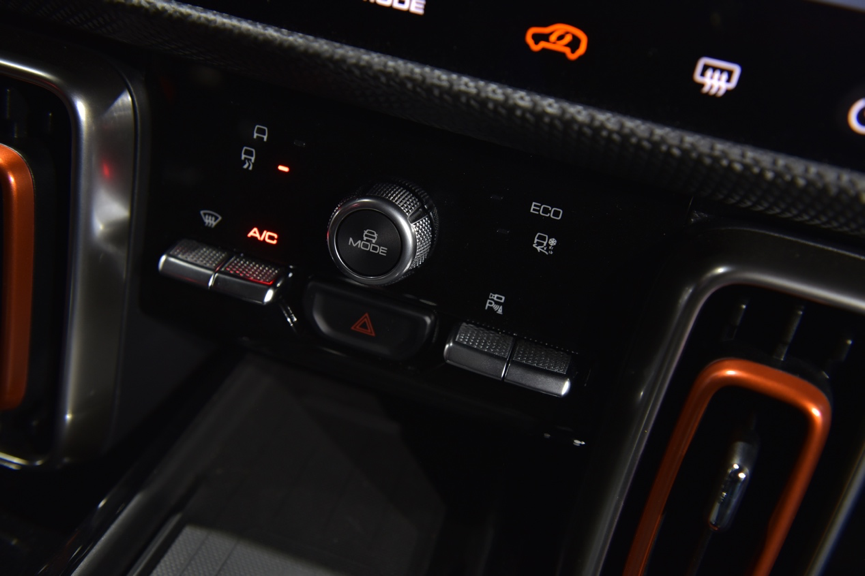 四款车型，起价11.99万元，哈弗大狗正式上市