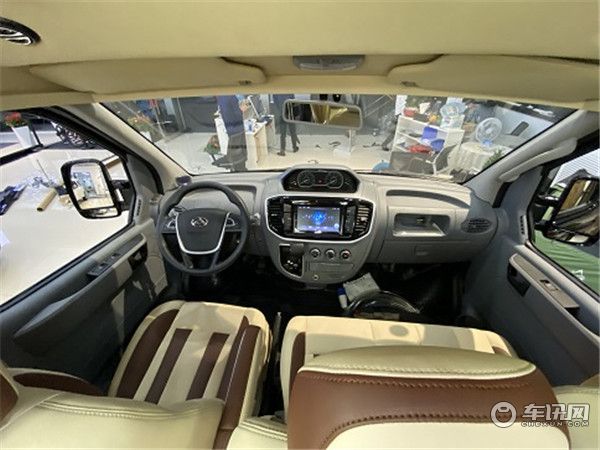 2020款顺旅房车 V80B型房车 小身材大空间 