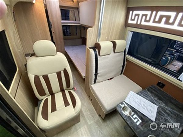 2020款顺旅房车 V80B型房车 小身材大空间 