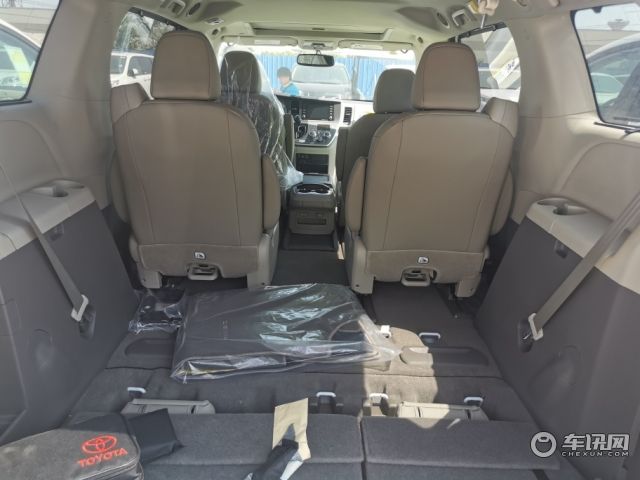 丰田塞纳MPV代表车型 国庆期间降价促销