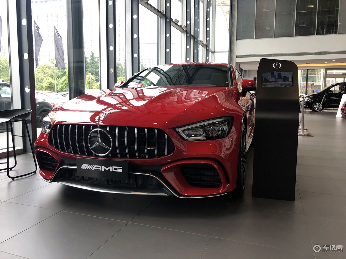 奔驰amg gt63s gtr哑光磨砂灰配置提车价格