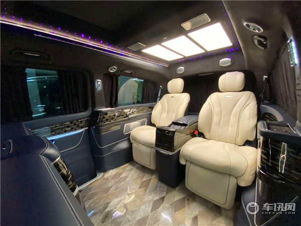 2020新款奔驰威霆七座商务车 改装高顶全隔断盛世版国六现车