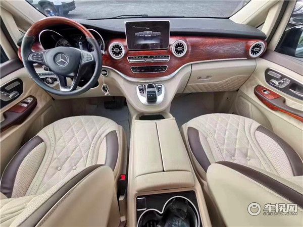 2020款奔驰V260L七座商务车 改装迈巴赫VS980豪华MPV
