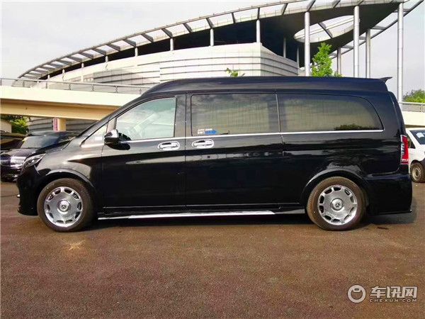 2020款奔驰V260L七座商务车 改装迈巴赫VS980豪华MPV