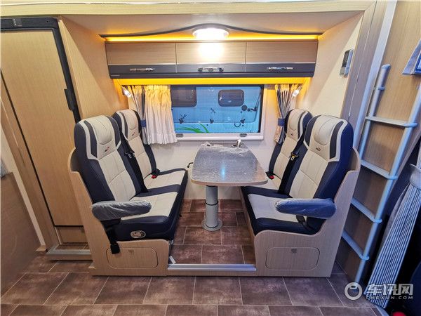 2020款瑞弗V820双拓展房车 国庆瑞弗房车钜惠价格