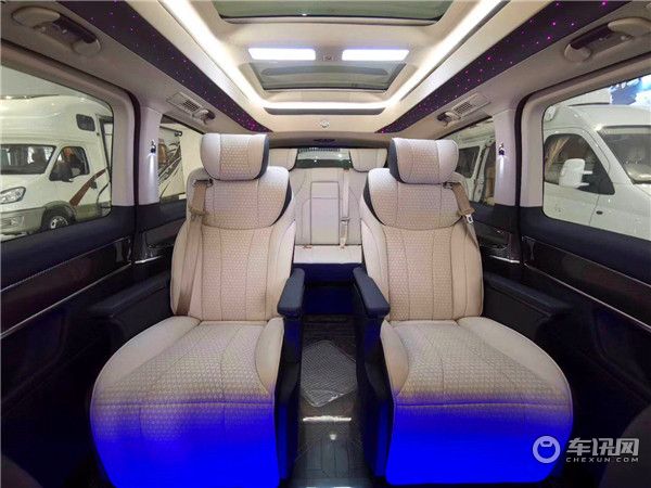  2020款奔驰V260L高顶版MPV商务车