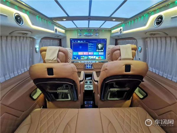 2020款奔驰VS680迈巴赫MPV 流线型高顶全隔断升降电视