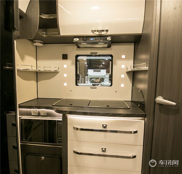铂驰梦想家小额头C型房车 无拓展 依维柯系列车型