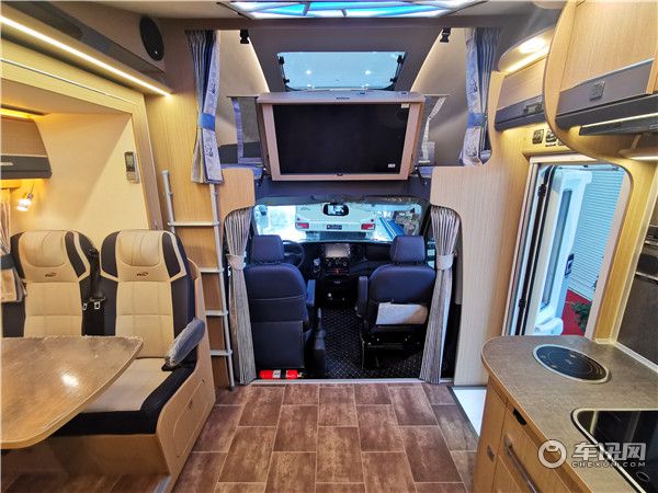 奇瑞瑞弗V820双拓展房车 中美合资大品牌 现车到店 价格惊爆