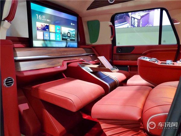 2020款林肯领袖一号 总统座驾加长版更有面子的豪华商务车座驾