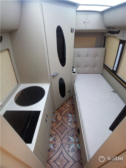 长款房车丰田考斯特空间内饰酷房车哪里卖？北京丰田店