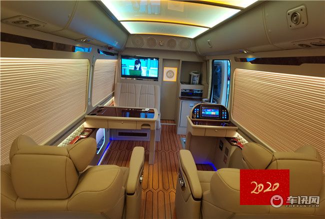 一汽柯斯达9座多少钱？改装现车丰田柯斯达9座哪里卖？