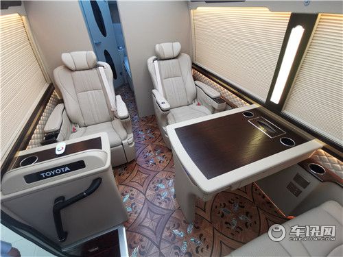 长款房车丰田考斯特空间内饰酷房车哪里卖？北京丰田店