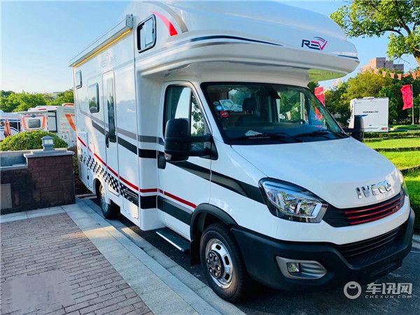 2020款依维柯无拓展房车 瑞弗V800E依维柯房车专卖