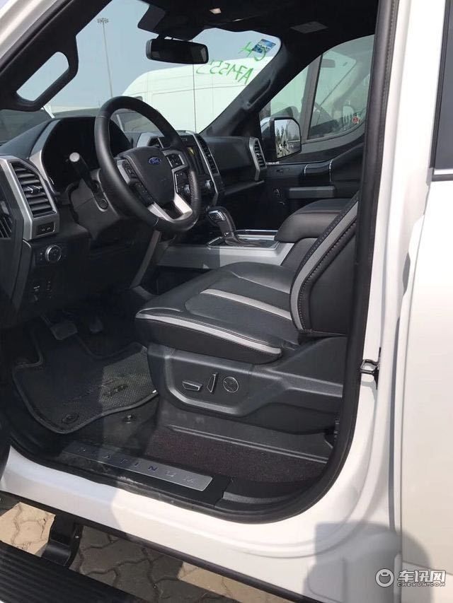 福特F150大尺寸皮卡 进口车整体走向豪华