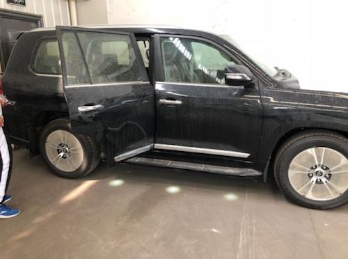 21款兰德酷路泽4000V6天津港现车销售办理全国按揭贷款