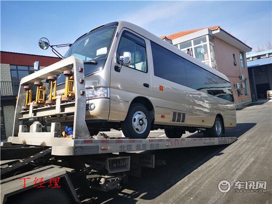 考斯特12座价格 丰田考斯特新款配置