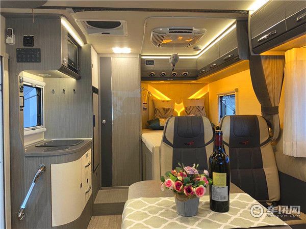 2020款瑞弗T800小额头，依维柯房车_现车优惠