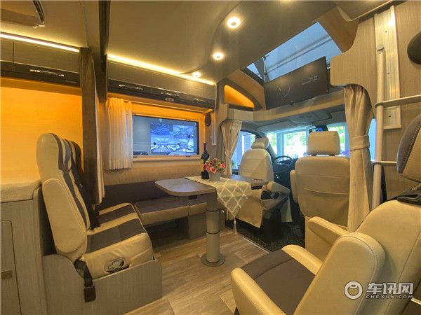 2020款瑞弗T800小额头，依维柯房车_现车优惠