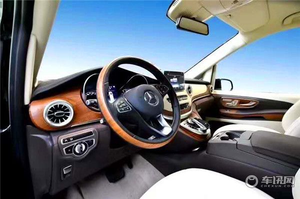 2020新款奔驰V260L高顶商务车,铂驰维努斯四座总裁版