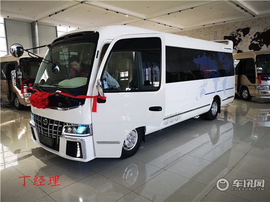 丰田考斯特11座改装 考斯特新款中巴车
