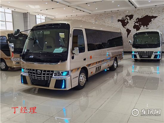 进口丰田考斯特价格 考斯特12座多少钱