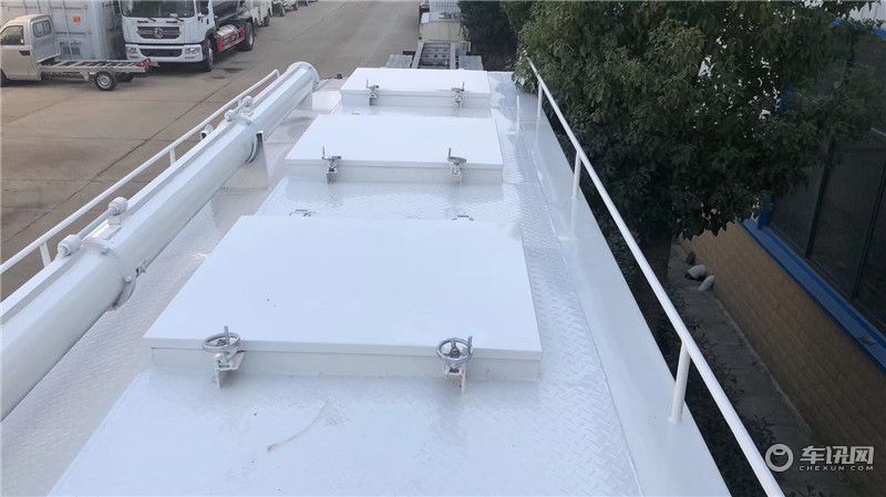 东风天龙40方散装饲料车厂家直销
