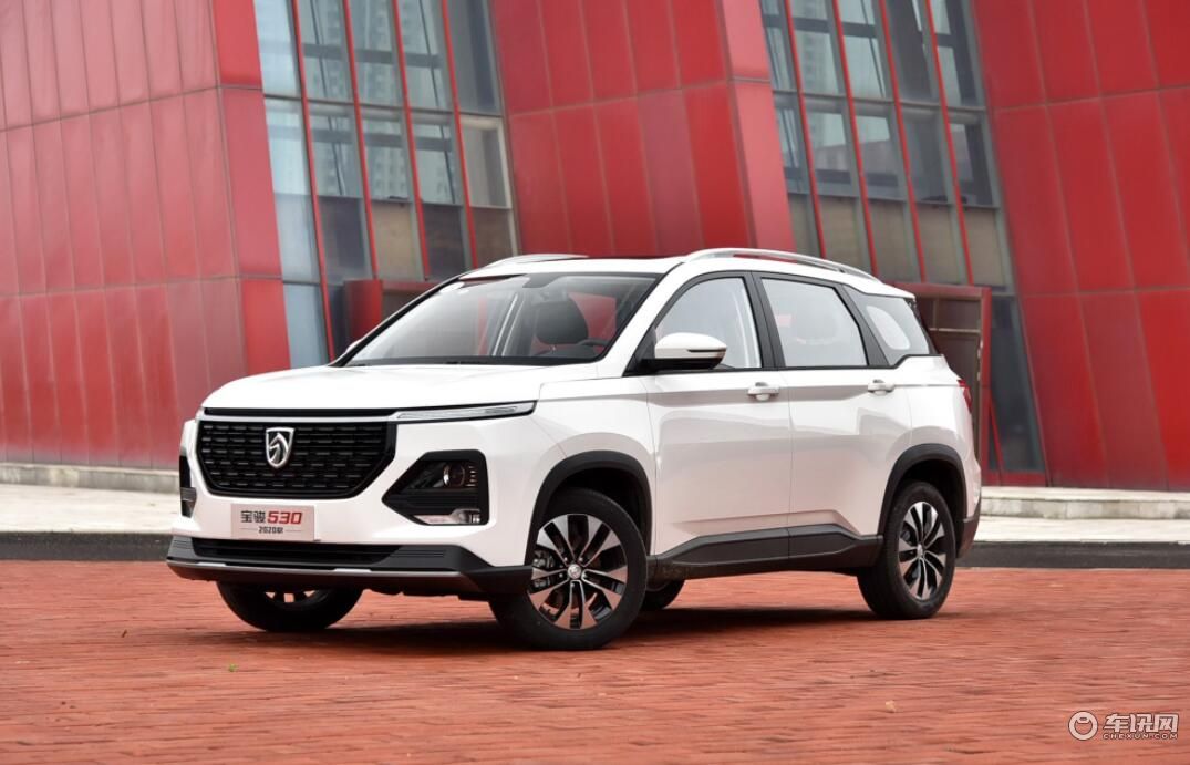 能买七座何必五座，七座车照样六年免检！